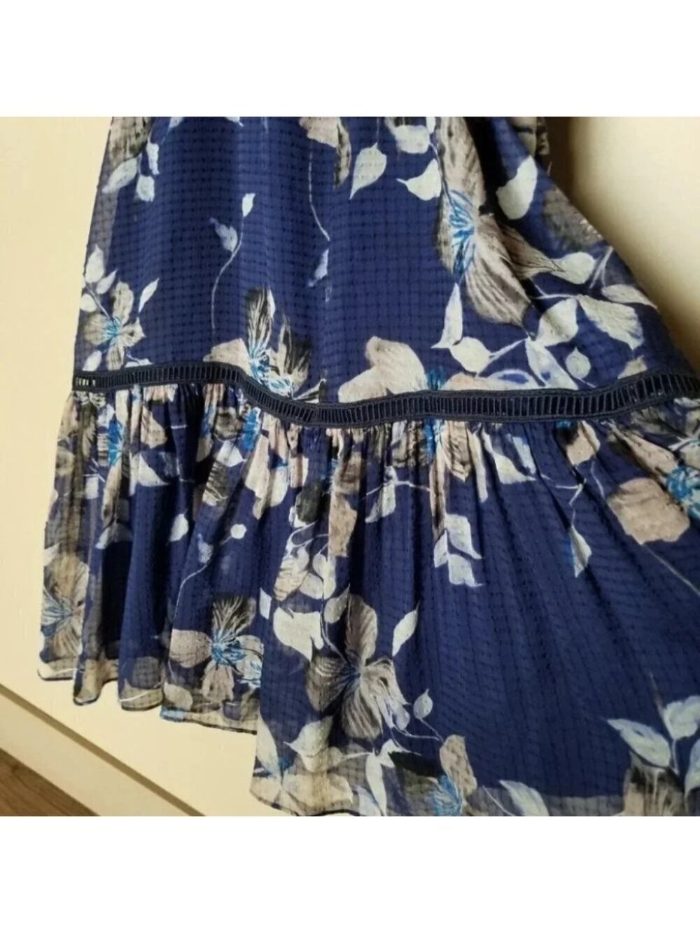 Eliza J Blue Floral Ruffle Midi Dress 14 - Picture 5 of 15